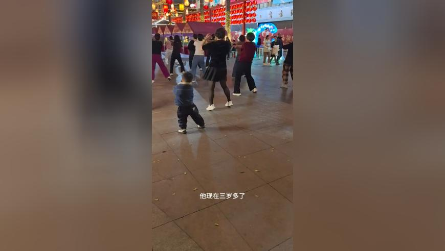中老铁路上的“年货”守护人,澳门一码一肖一特一中酷知经验网,机构预测与落实方法揭秘_豪华版V7.23